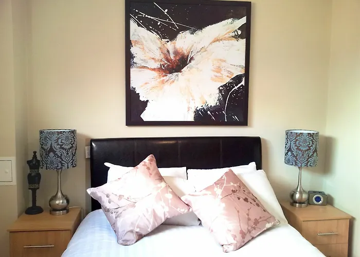 Готель Cabot Mews Бристоль